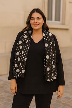 Picture of CURVY GIRL SWEATER WITH SCARF
